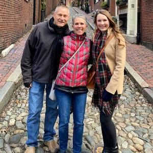 Meet your Posher, Ellery